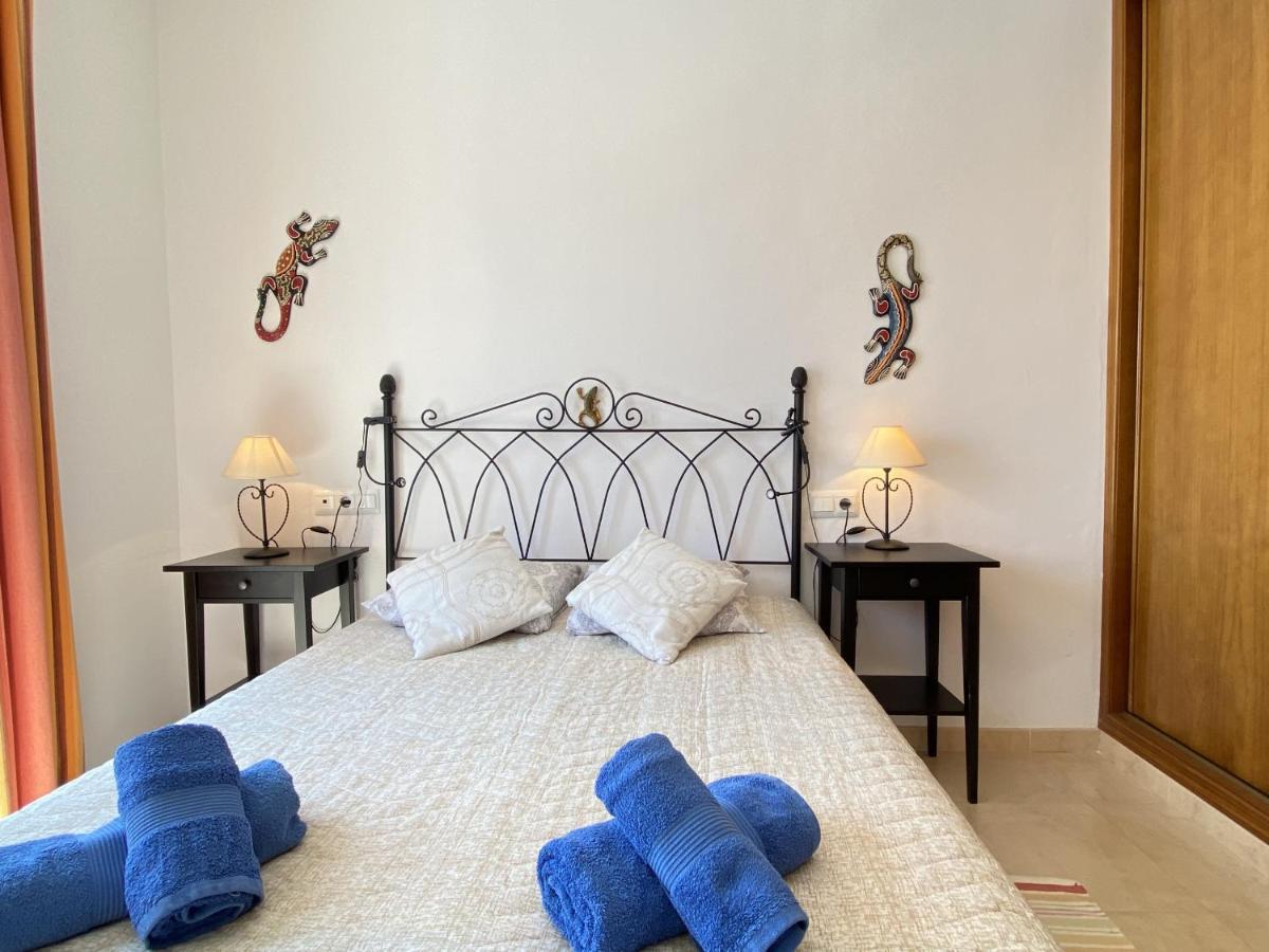 Chimenea Pinar 2 Apartments Casasol Nerja Dış mekan fotoğraf