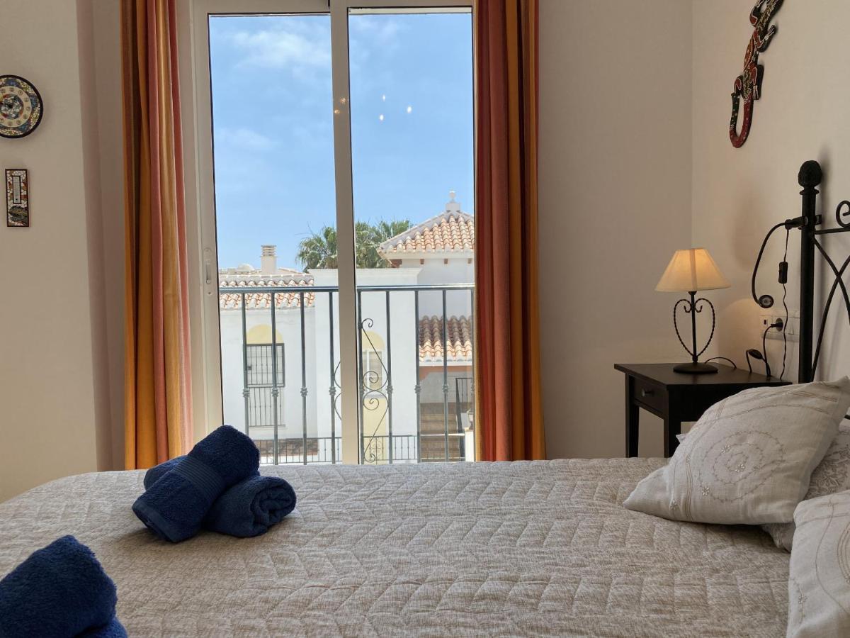 Chimenea Pinar 2 Apartments Casasol Nerja Dış mekan fotoğraf