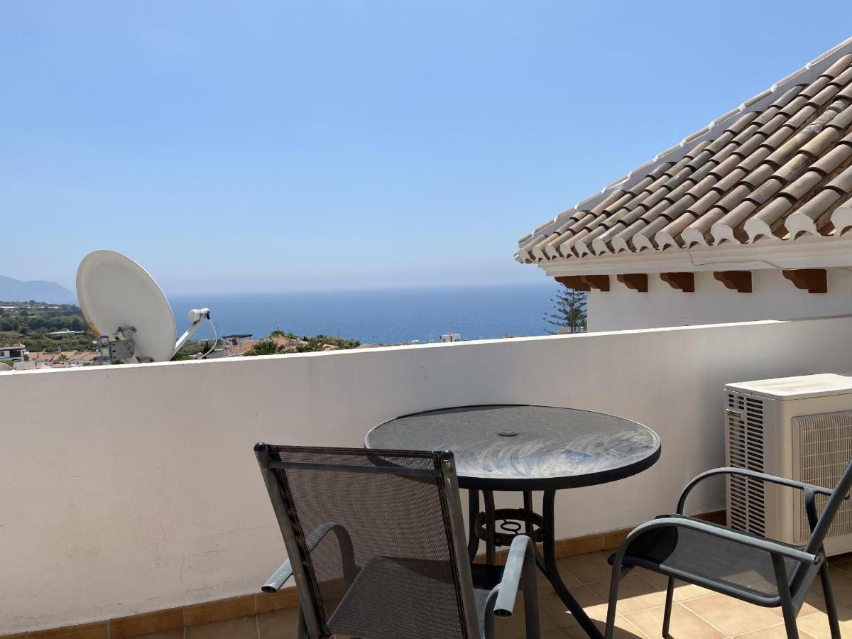 Chimenea Pinar 2 Apartments Casasol Nerja Dış mekan fotoğraf