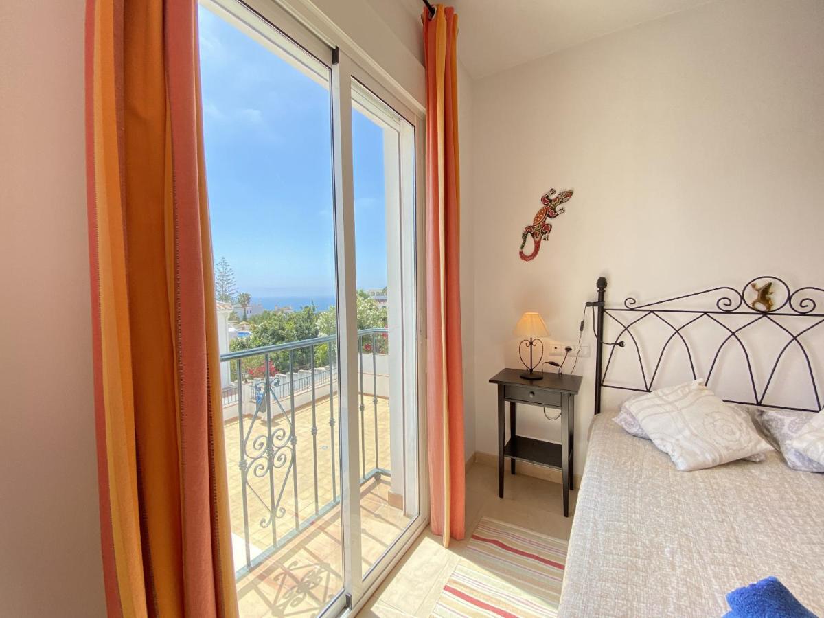 Chimenea Pinar 2 Apartments Casasol Nerja Dış mekan fotoğraf