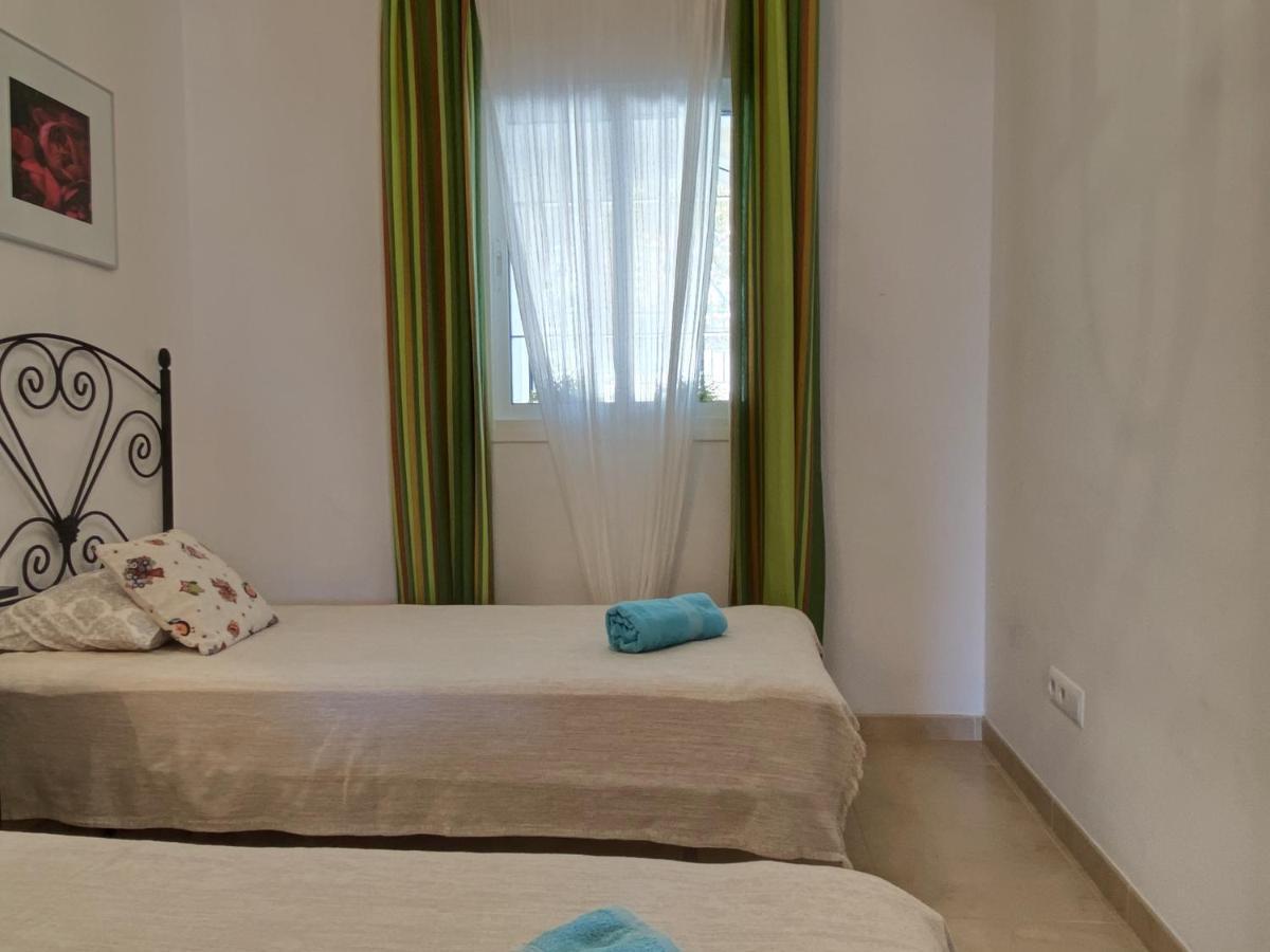 Chimenea Pinar 2 Apartments Casasol Nerja Dış mekan fotoğraf