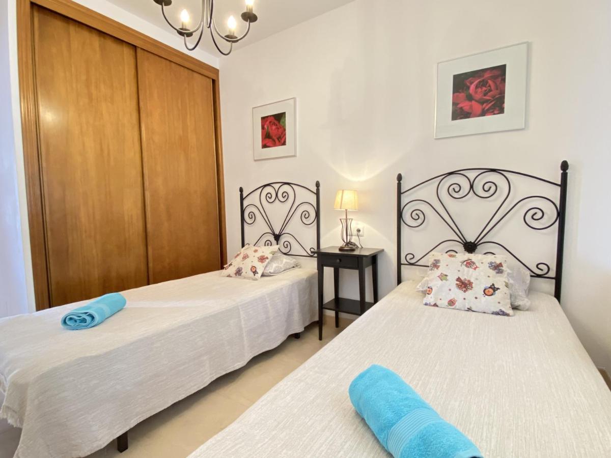 Chimenea Pinar 2 Apartments Casasol Nerja Dış mekan fotoğraf